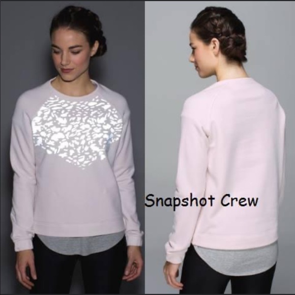 lululemon athletica Sweaters - Size 6 Lululemon Snap Shot Crew